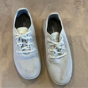 Allbirds woman’s sneaker size 10